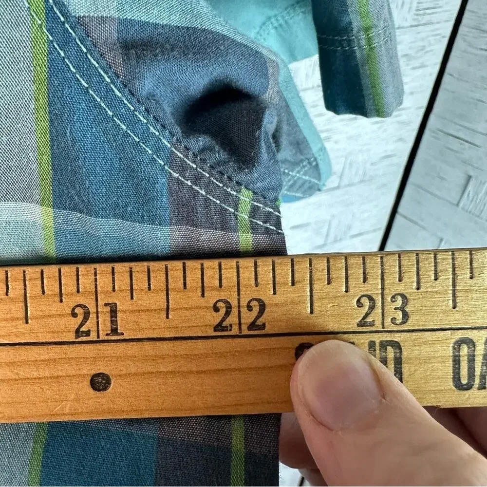 The North Face mens homes green & blue plaid button‎ down shirt gorpcore outdoor